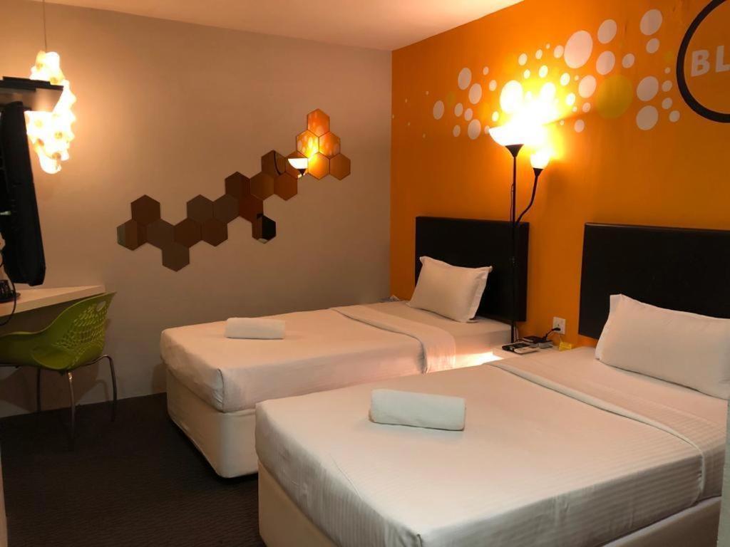 Hotel Zamburger Bliss Johor Bahru Exteriér fotografie